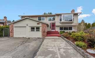 featured image of 2010 N 153rd Pl