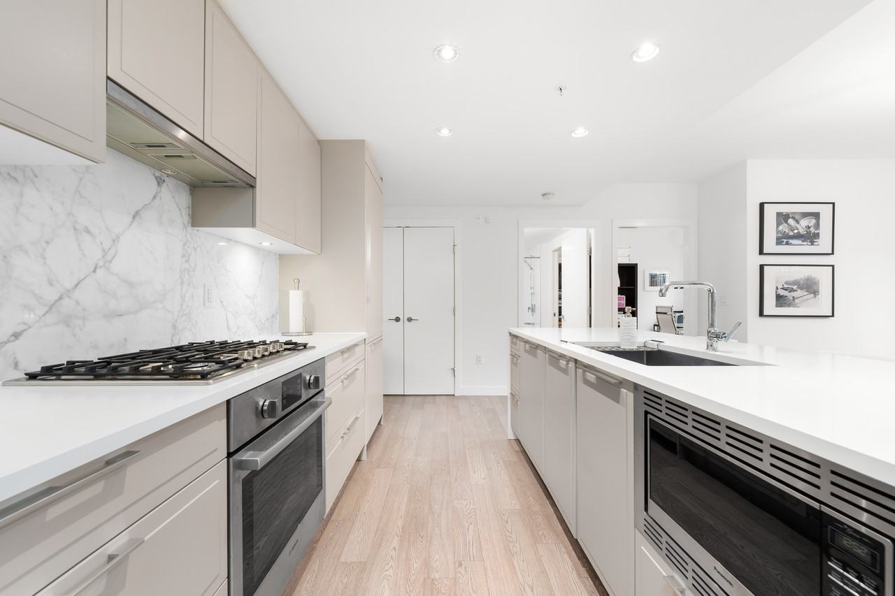 7828 Granville Street - Photo 3 of 11