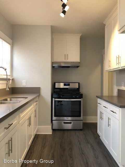 1208-1214  East Broadway - Photo 2 of 11