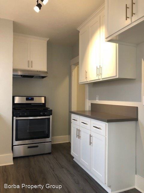 1208-1214  East Broadway - Photo 3 of 11