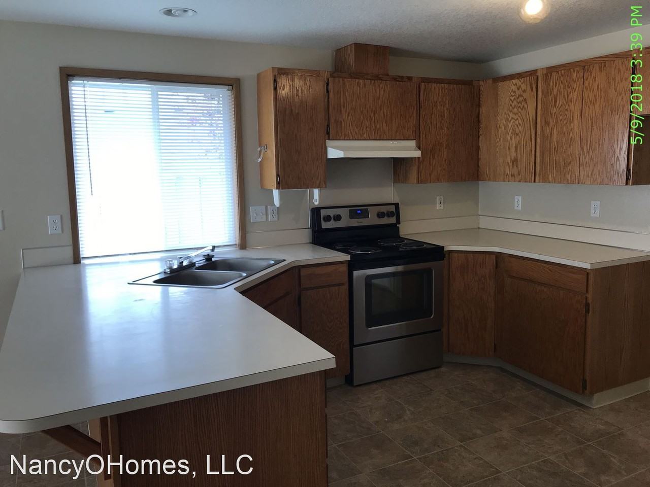 5004 Ne 151st Ave - Photo 3 of 27