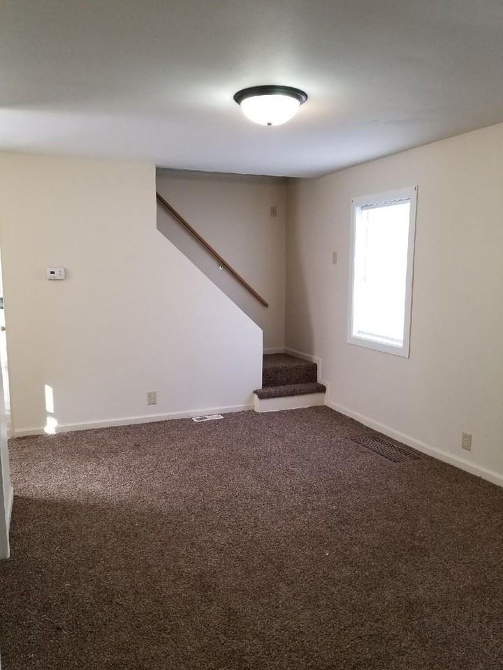 114 N 14th St - Photo 3 of 11
