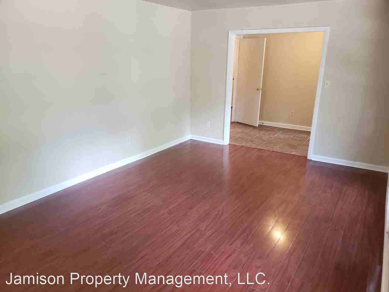 814 Pineborough Rd - Photo 3 of 12