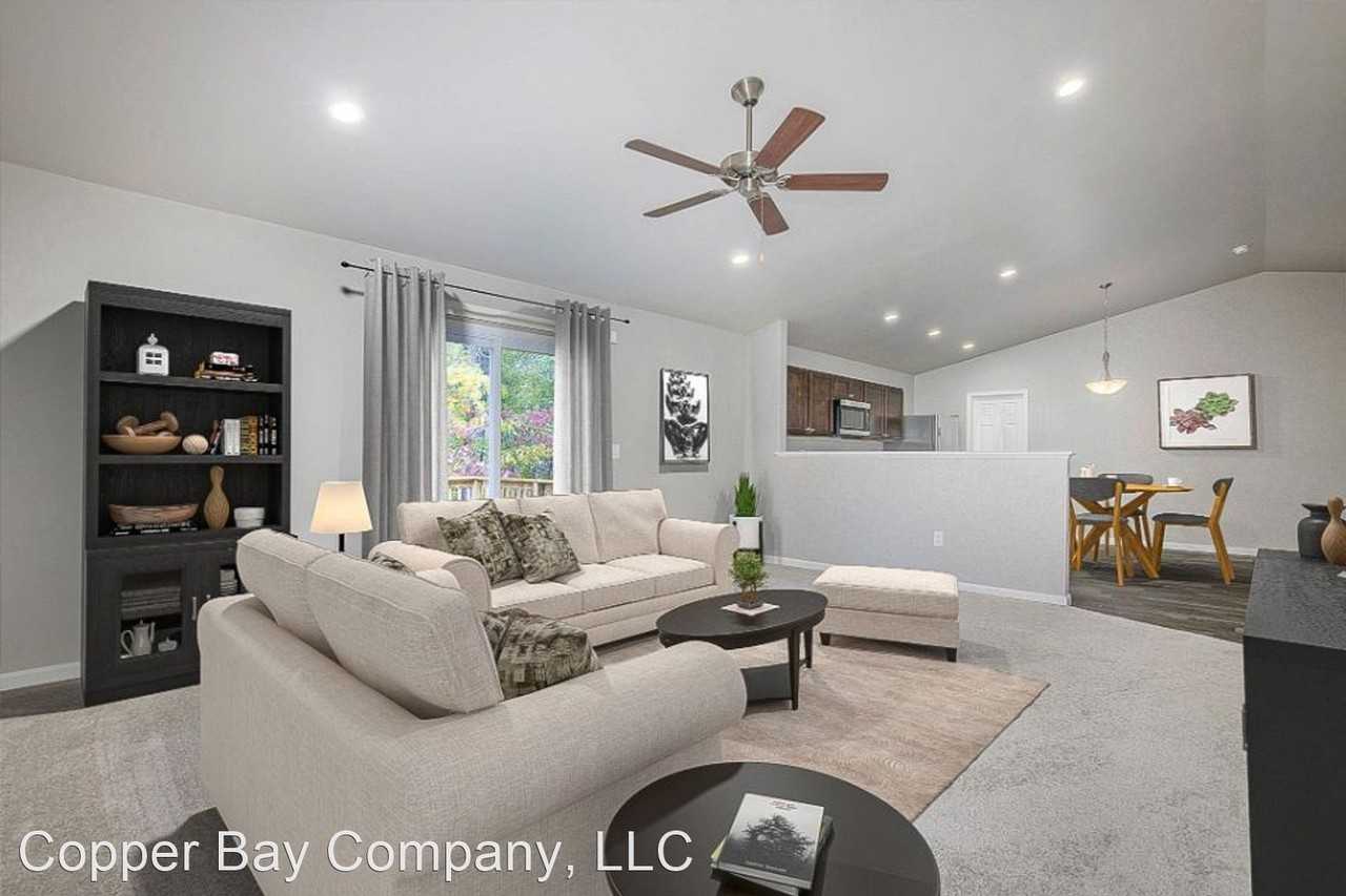 4313 Cinnamon Ln - Photo 2 of 14