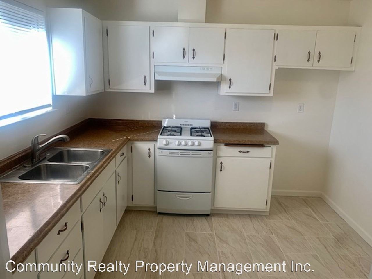 7120 Greenly Dr - Photo 2 of 7