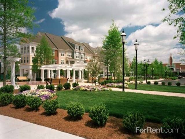 Apartments at Birkdale Village - Photo 3 of 14