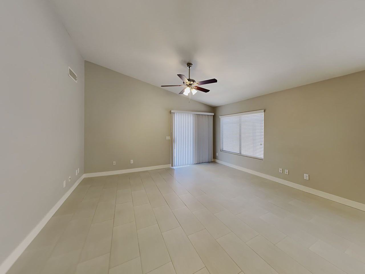 25820 N 64th Ln - Photo 3 of 18