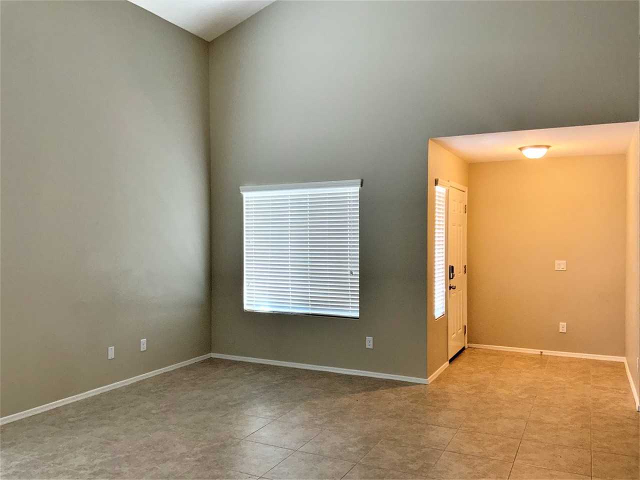 3300 W Carlos Ln - Photo 2 of 10