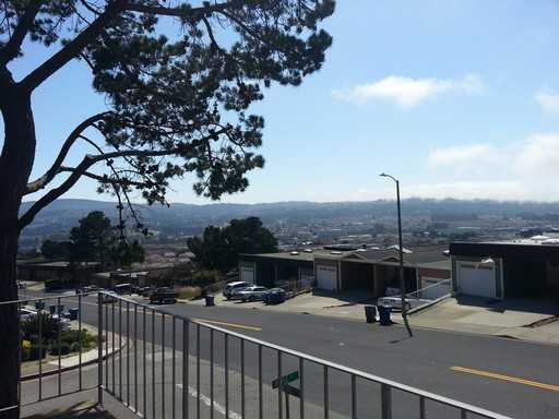 848 Stonegate Dr - Photo 2 of 15