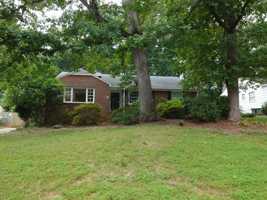 featured image of 836 Westover Ave #1