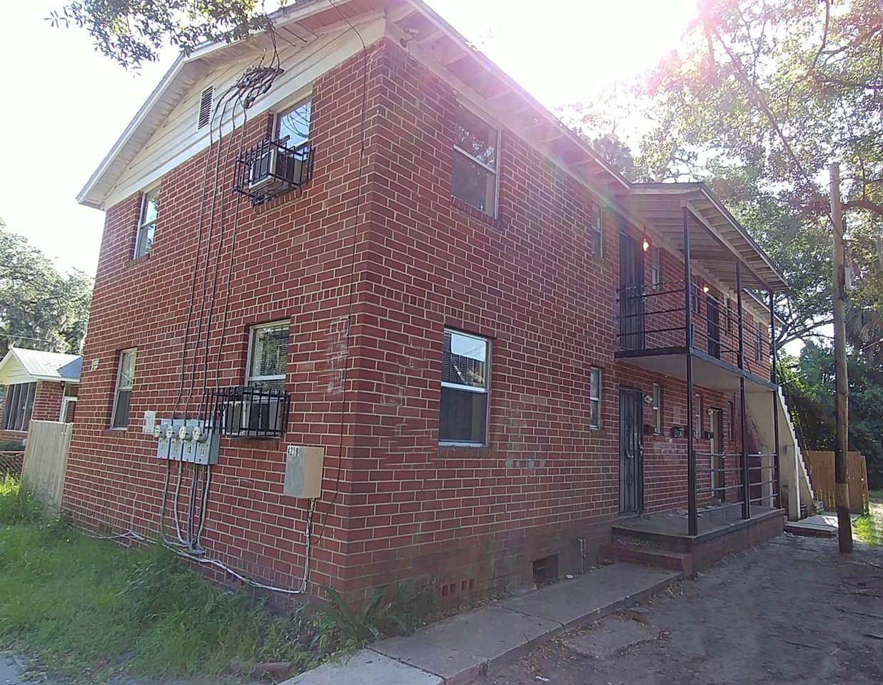 4219 Springfield Blvd #2