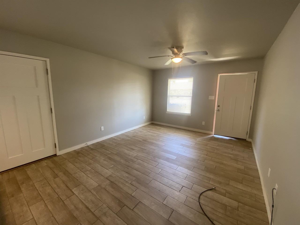 1811 Osage St #A - Photo 3 of 8