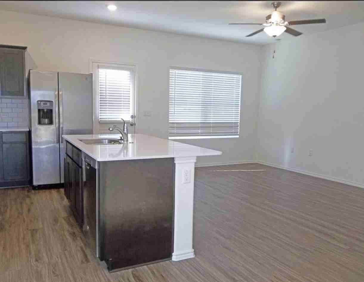 15209 Spruce Frost Cv Unit A #1 - Photo 2 of 40