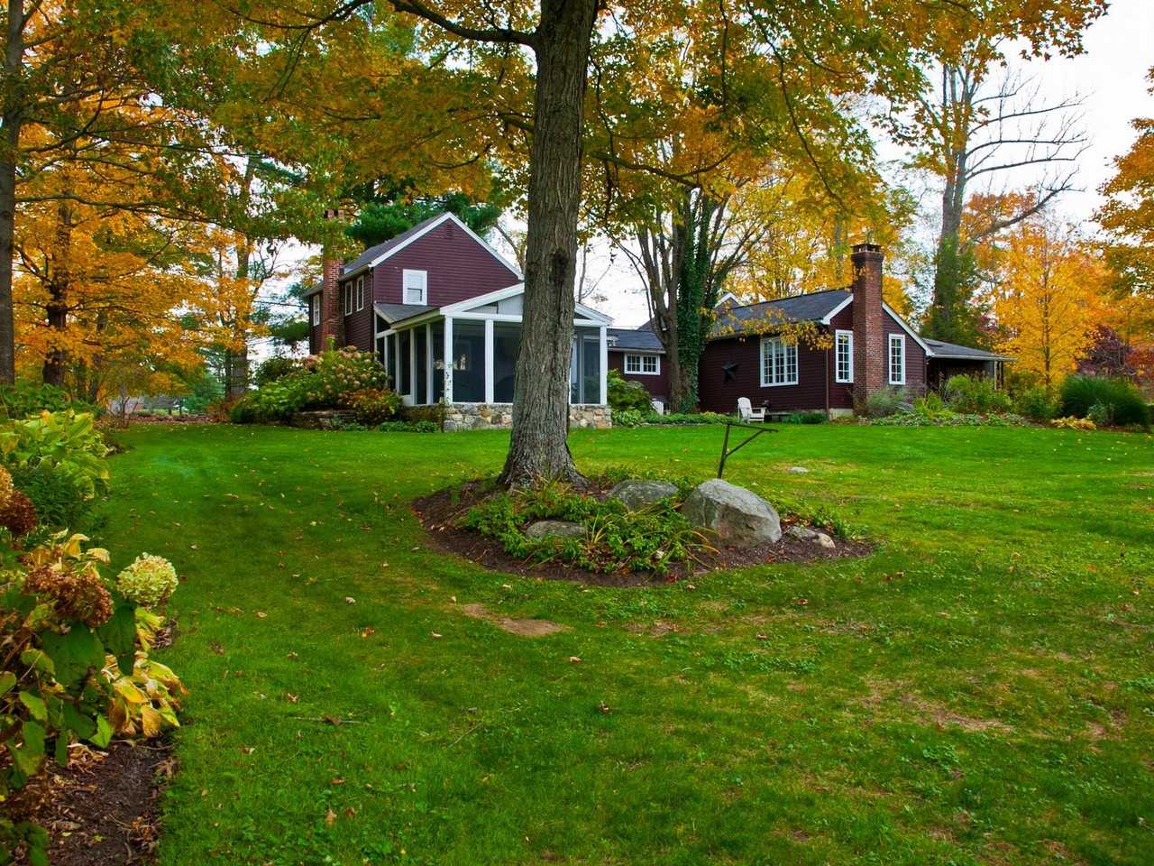 90 Beardsley Rd - Photo 2 of 26