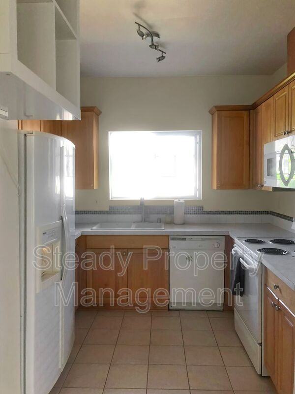 2759 Diamond Loop #D - Photo 2 of 18