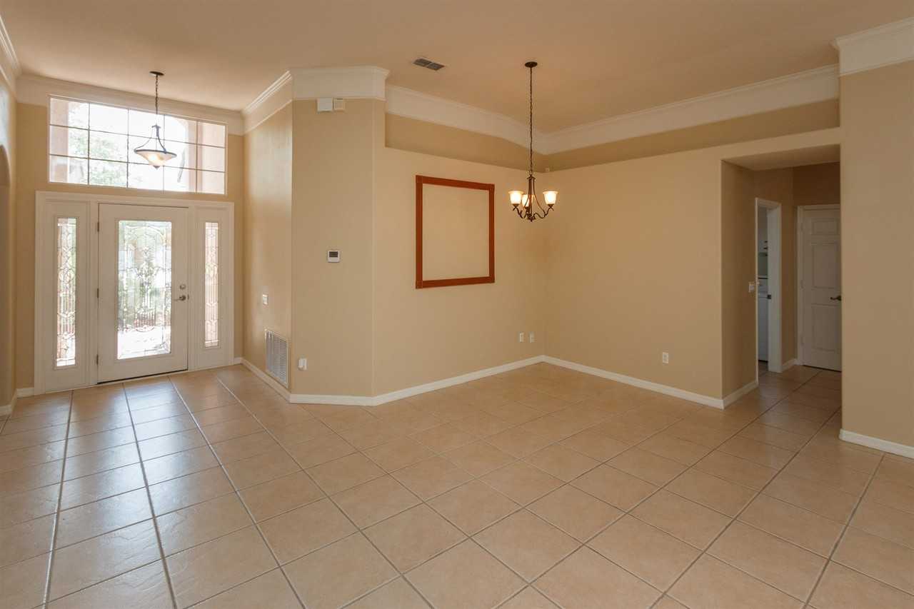 1443 Glenwick Dr - Photo 3 of 25