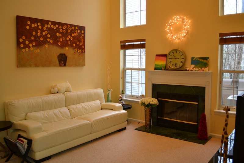 19 Stagecoach Dr - Photo 3 of 12