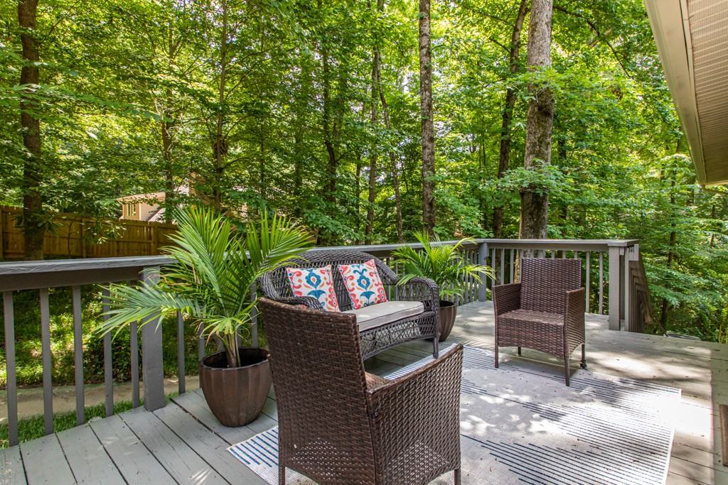 1541 Sagamore Dr Ne #0 - Photo 2 of 10