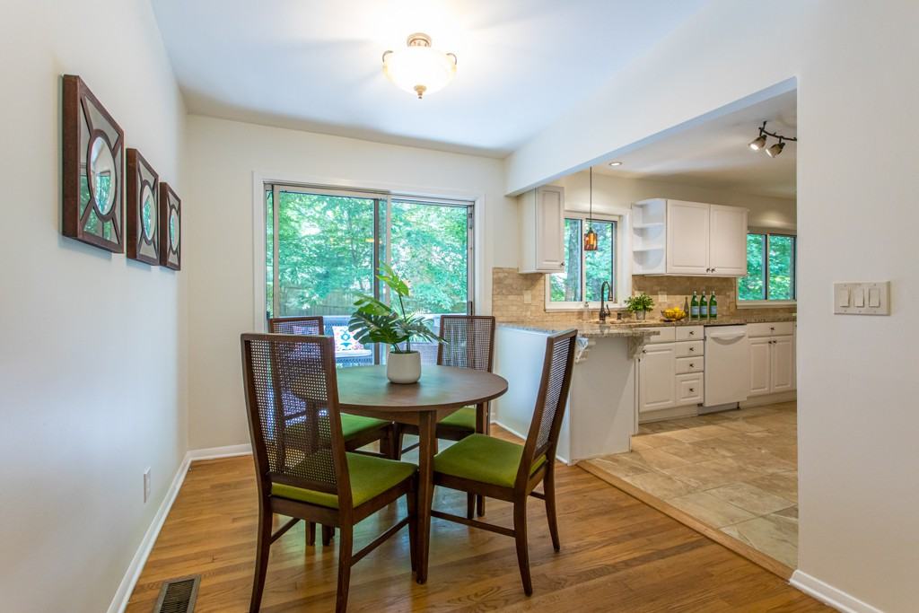 1541 Sagamore Dr Ne #0 - Photo 4 of 10