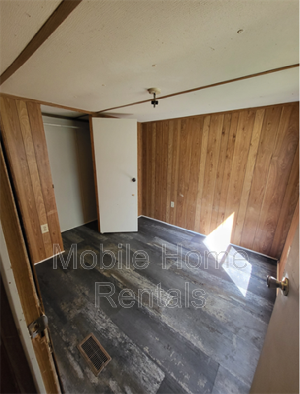 476 Kirby Young Rd Se - Photo 3 of 5