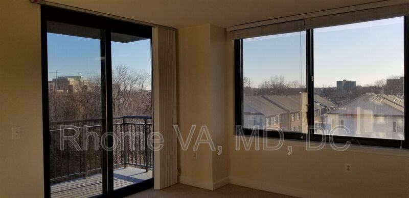 2451 Midtown Avenue #503 - Photo 2 of 33