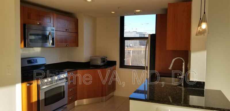 2451 Midtown Avenue #503 - Photo 5 of 33