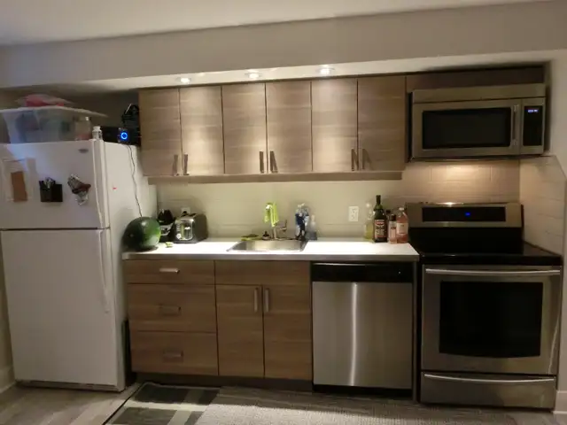 1874G Rideau Garden Dr - Photo 3 of 9