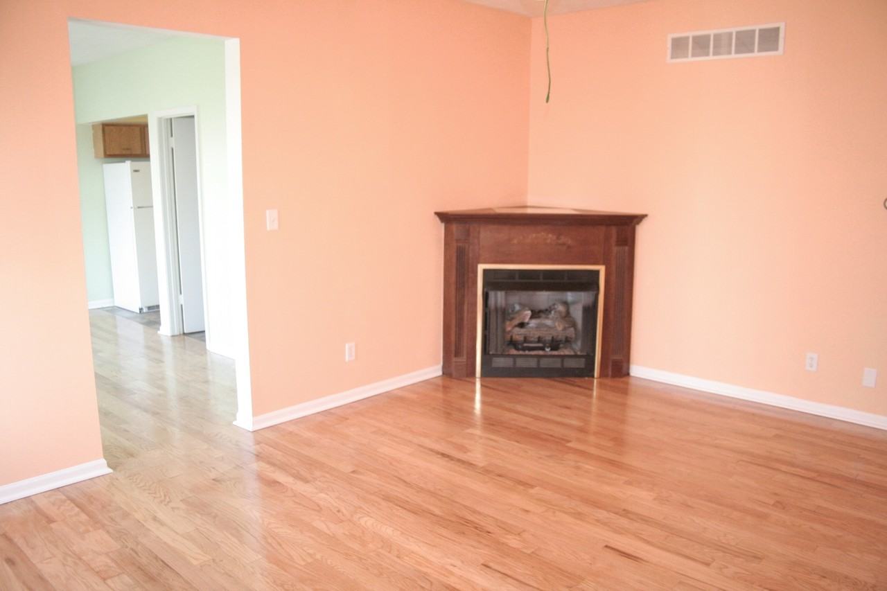 4530 W Greer Rd - Photo 3 of 16