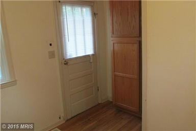 9335 Hedgesville Rd - Photo 3 of 20