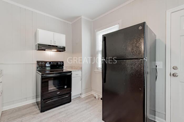 1106 Page St - Photo 3 of 15