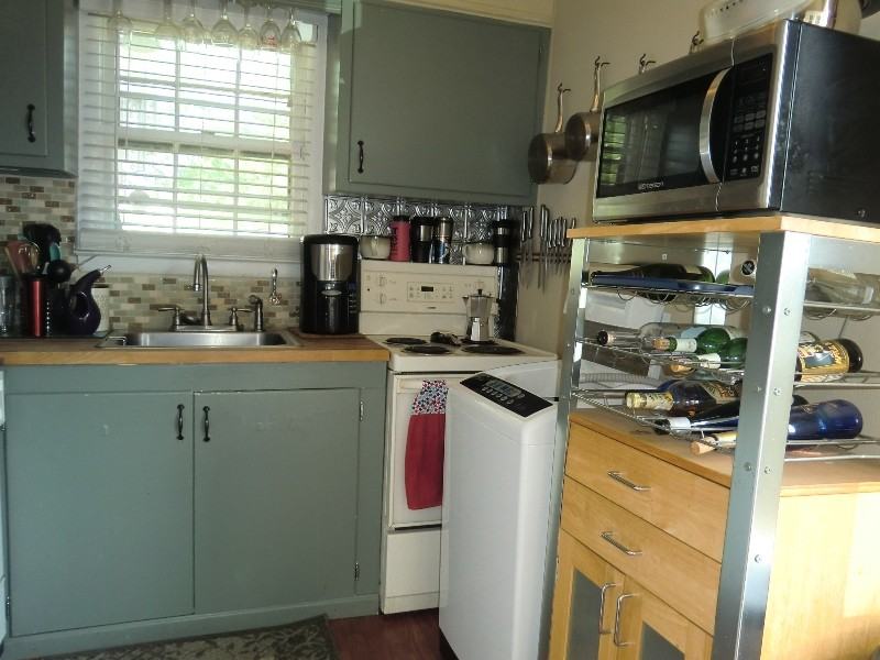1333 5th Ave - Photo 2 of 8