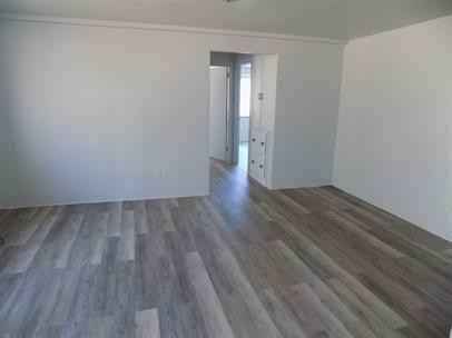 310 North Mercer Street - Photo 3 of 9