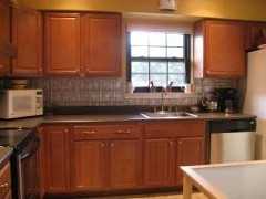 1708 Regents Ct - Photo 2 of 8