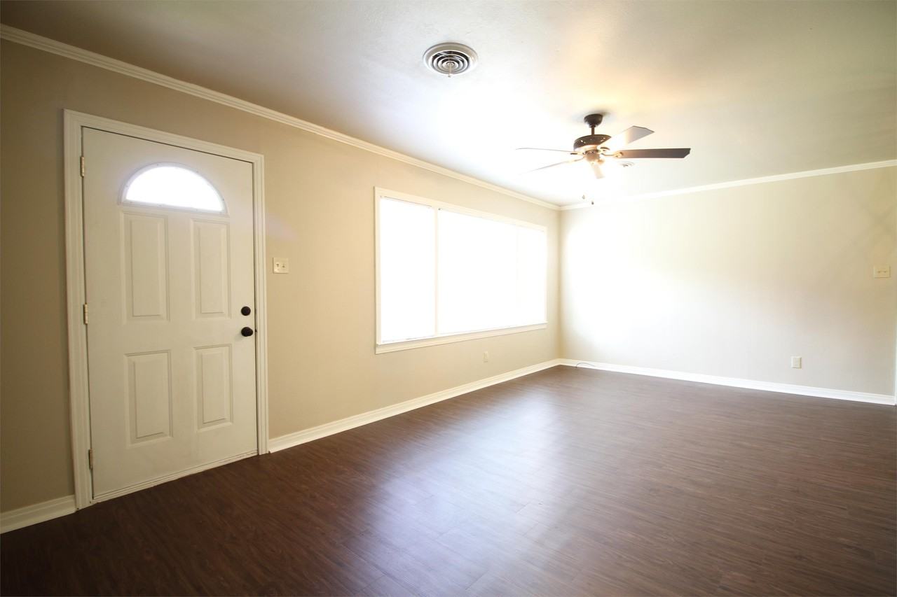 4501 Kinkead Ave #1 - Photo 7 of 24