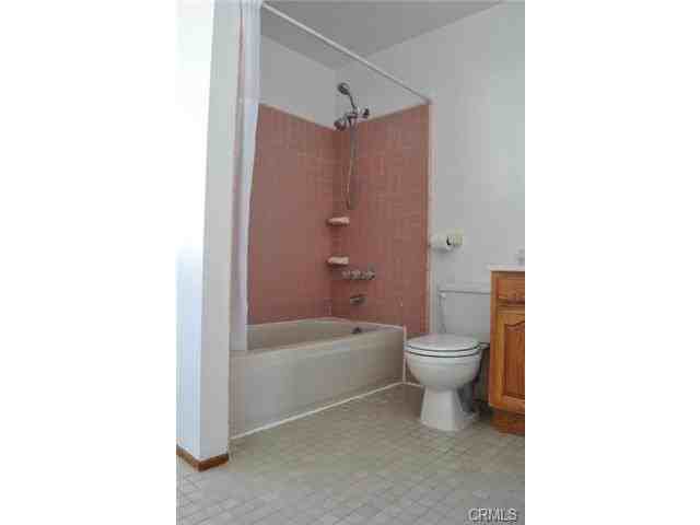 1561 W 224th St - Photo 2 of 6