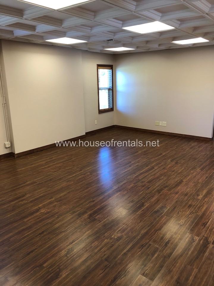 809 S Division St #1 - Photo 3 of 12