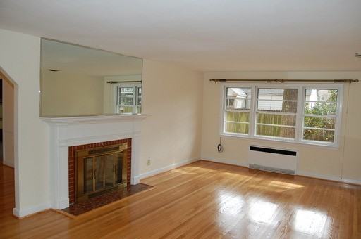 145 W Belvedere Rd - Photo 3 of 20