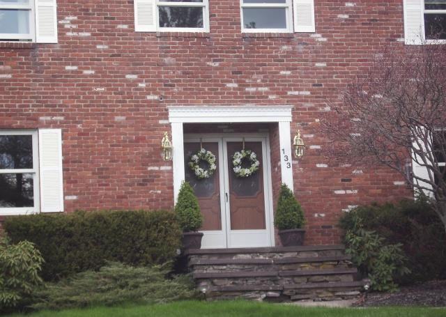 133 Belmont Ave - Photo 2 of 26