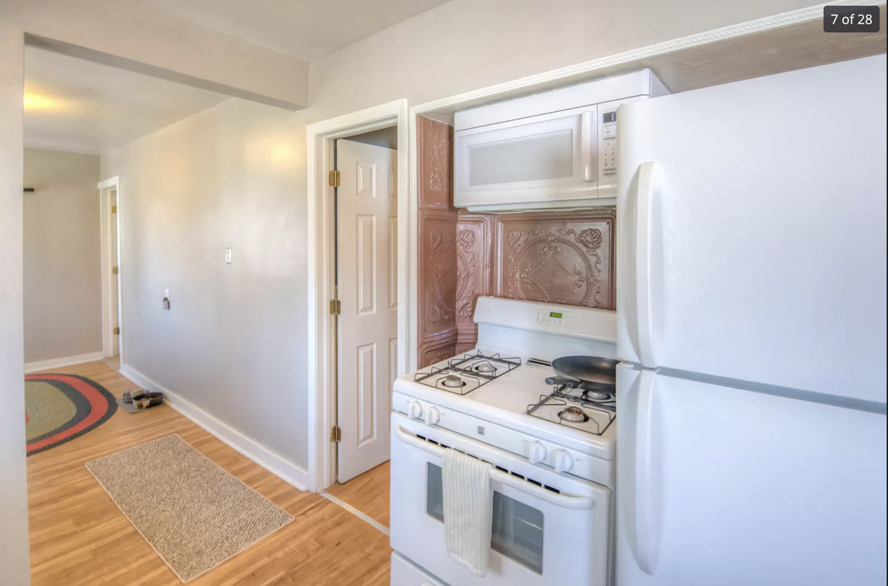 715 Hillside St #1 - Photo 6 of 19