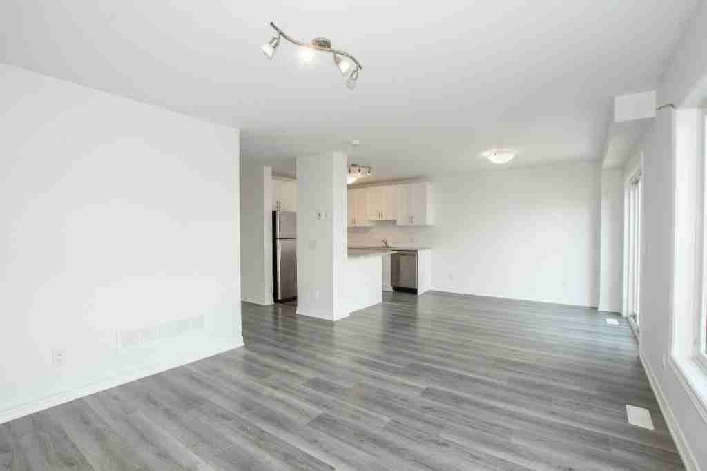 36 Viger Drive - Photo 3 of 20