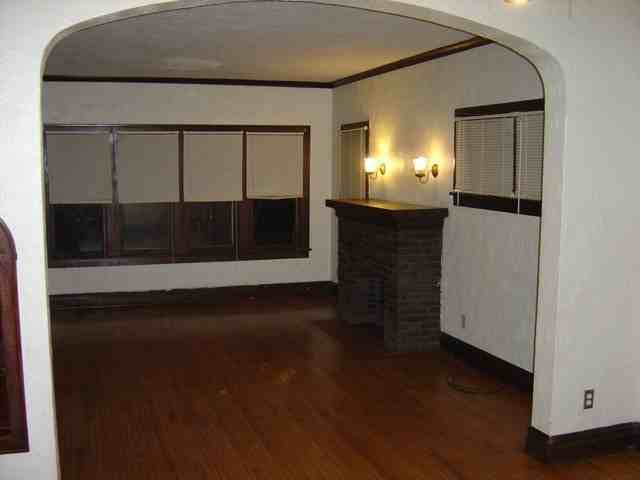 500 Jefferson St - Photo 3 of 15