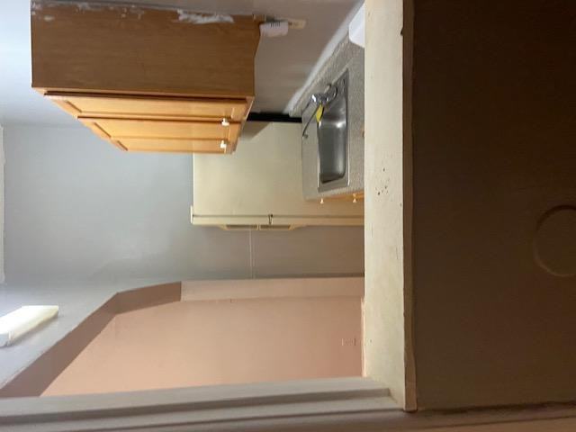 1410 - 1414 Genesee St, Apt. 9 - Photo 4 of 7