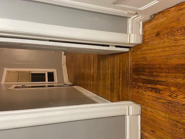 1410 - 1414 Genesee St, Apt. 9 - Photo 5 of 7