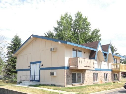 110 E Grove Ave - Photo 2 of 15