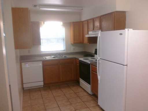 4133 NW 19th Dr - Photo 3 of 7