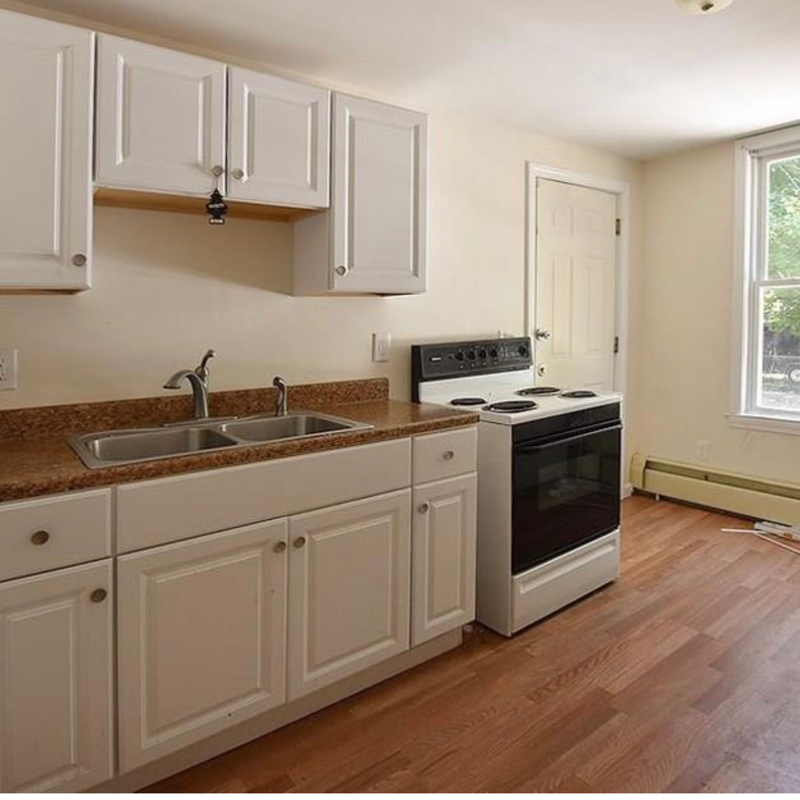 175 Manton Ave - Photo 2 of 3