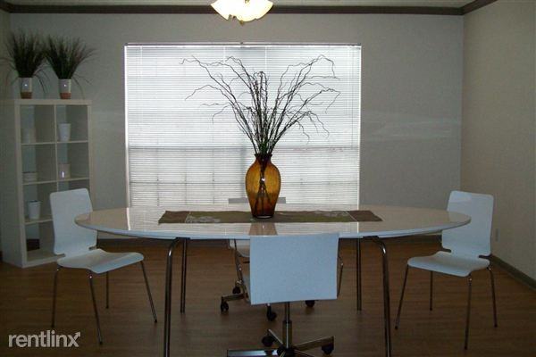 Abbey Road - Photo 2 of 9