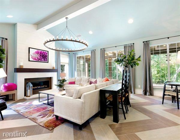 5900 Southwest Pkwy - Photo 3 of 10