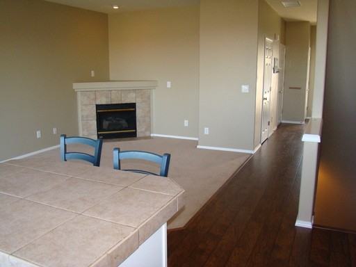 20333 S Hoodview Ave - Photo 3 of 11