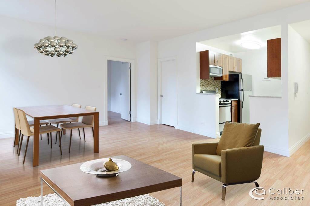 W 34th St #GM31 - Photo 3 of 8